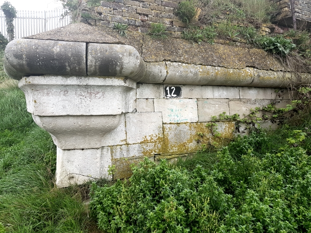 Dock Wall